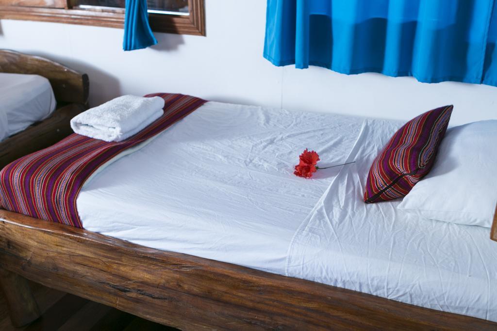 Hotel La Isla Inn Puerto Viejo de Talamanca Eksteriør billede