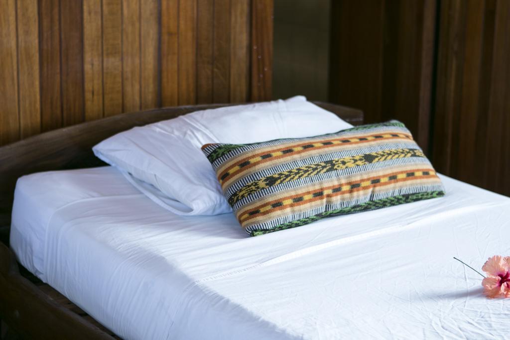 Hotel La Isla Inn Puerto Viejo de Talamanca Eksteriør billede