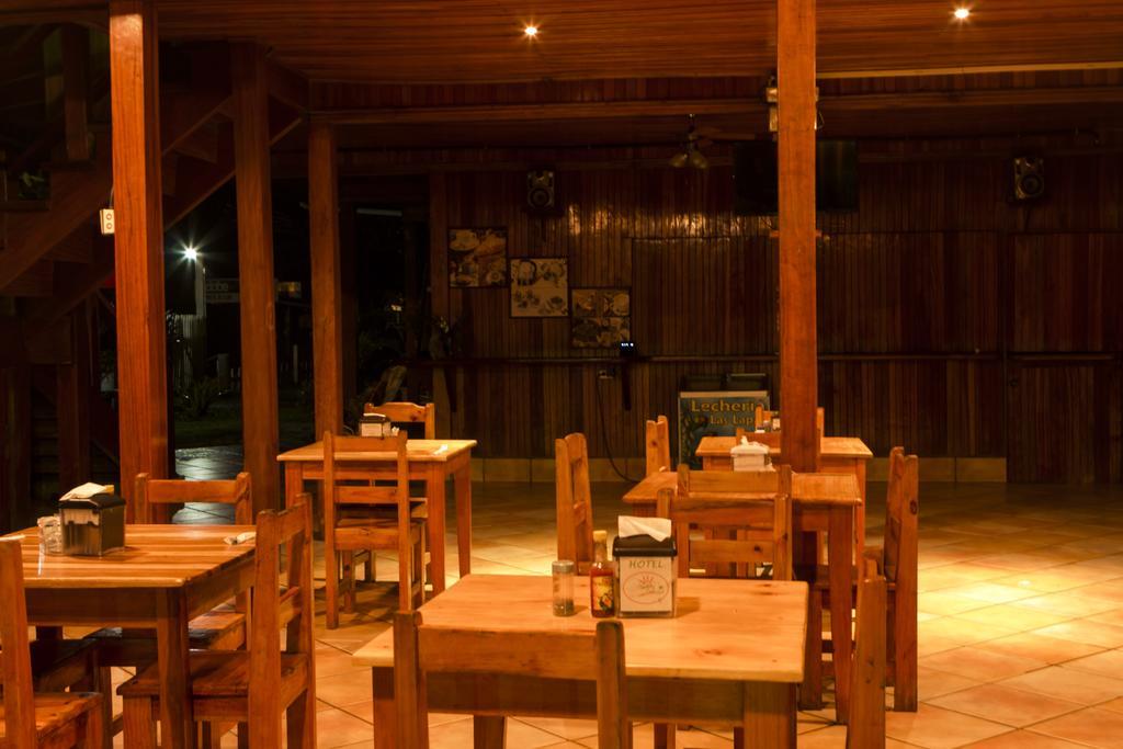 Hotel La Isla Inn Puerto Viejo de Talamanca Eksteriør billede
