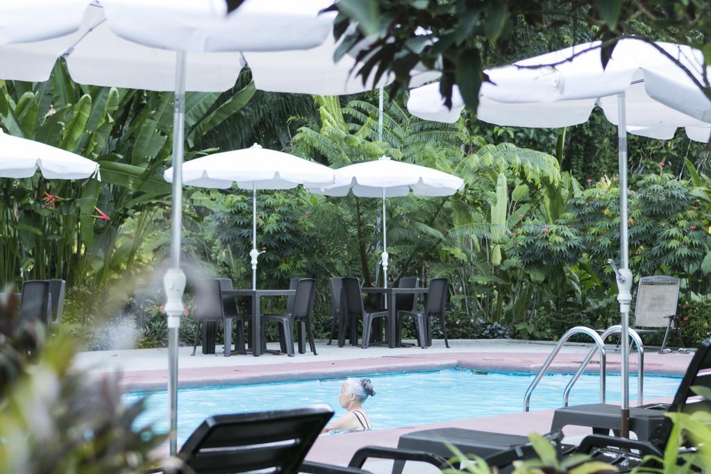 Hotel La Isla Inn Puerto Viejo de Talamanca Eksteriør billede